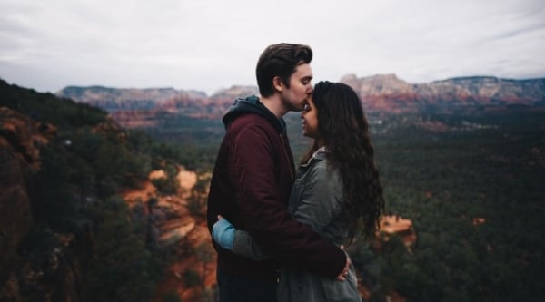 6 Small Habits to Earn Her Respect