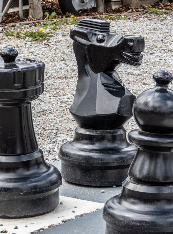 “Grammar Pens” Caught in a Teacher’s Self “Ping Pong”