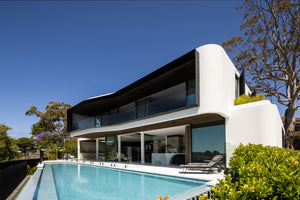 Curves define luxury waterfront Sydney home