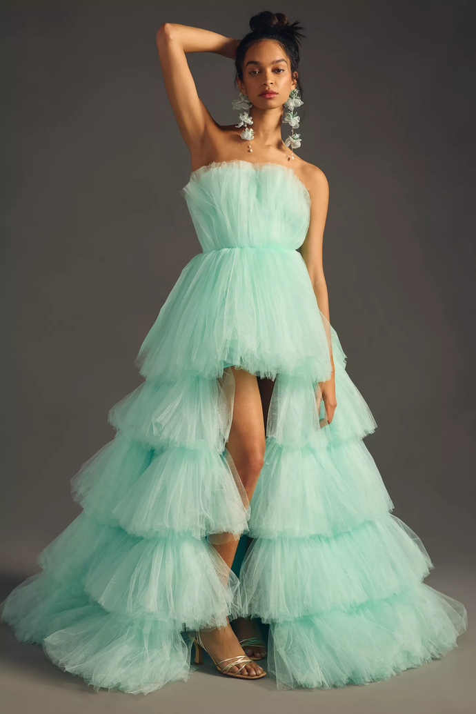 24 Nontraditional Wedding Dresses & Bridal Alternatives Under $2K