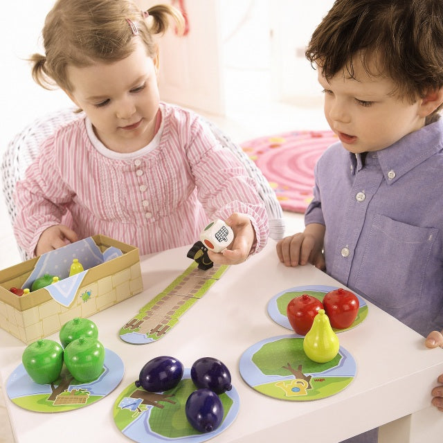 10 Fun Games for Young Toddlers (18 months & Up)