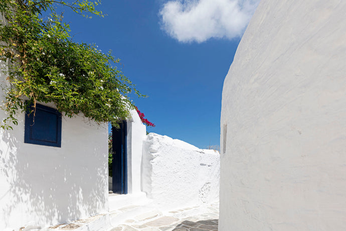 “A New Perception of Space and Identity”: A Villa Remodel on the Isle of Sikinos