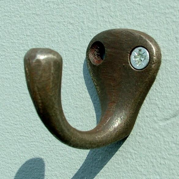 Traditional Single Cast Iron Robe Hook in Antique Finish